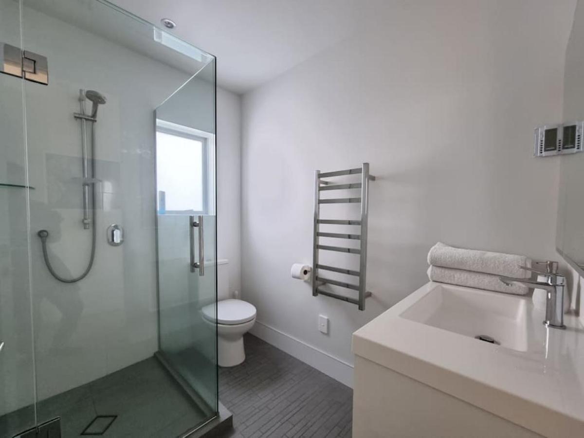 Fabulous Castor Bay 1 Bedroom With Views And Skytv Auckland Luaran gambar
