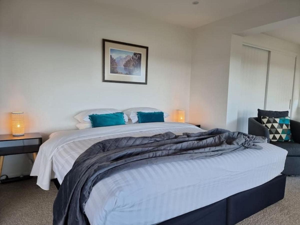 Fabulous Castor Bay 1 Bedroom With Views And Skytv Auckland Luaran gambar