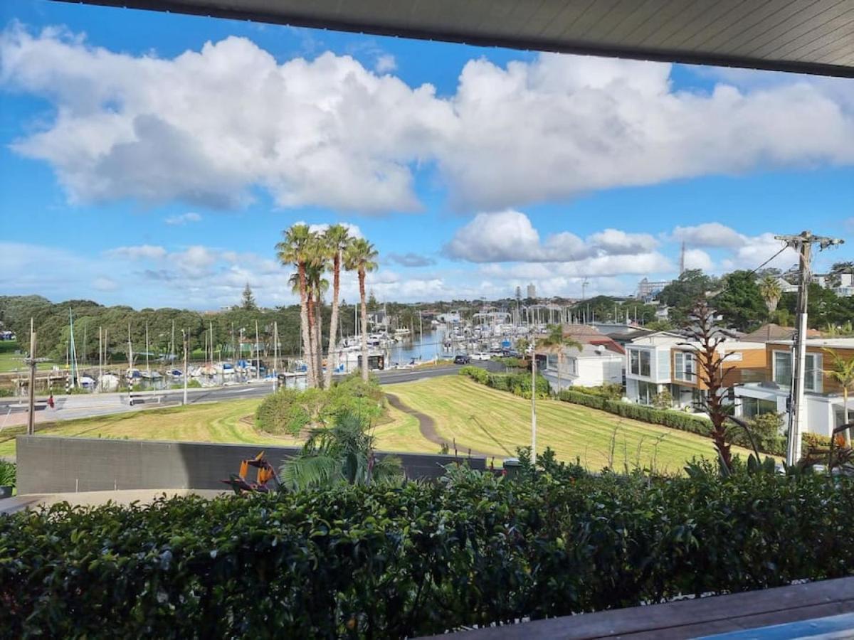 Fabulous Castor Bay 1 Bedroom With Views And Skytv Auckland Luaran gambar